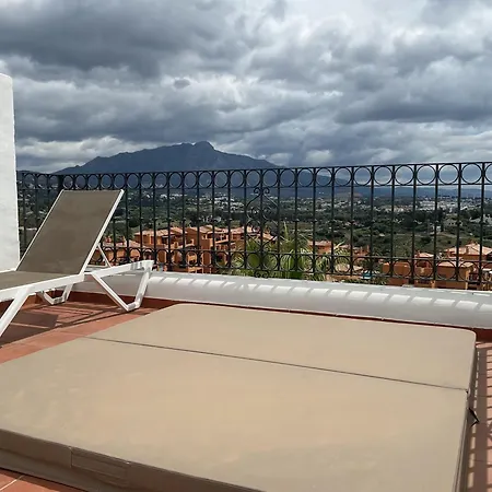 Apartment Lomas Del Marcques Estepona